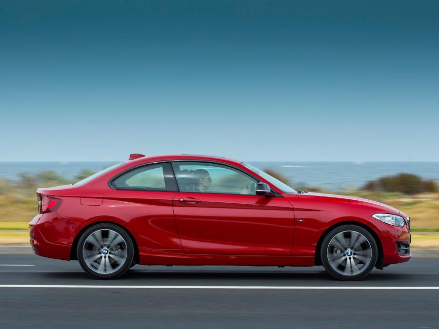  BMW 220i Coupe Sport Line 2014 года  (AU) (фото 2 из 9)